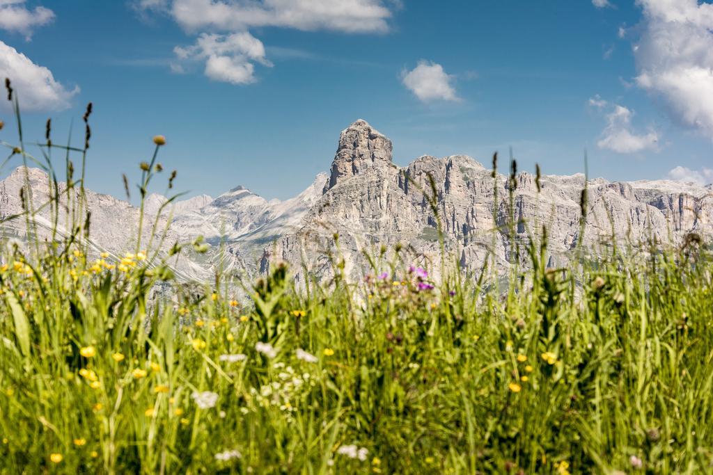 Hotel Conturines San Cassiano  Dış mekan fotoğraf